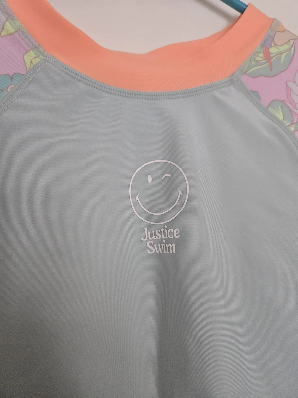 Justice Surf Floral Swim Top Sunscreen Free Girls Sz 16 / 18 XL
